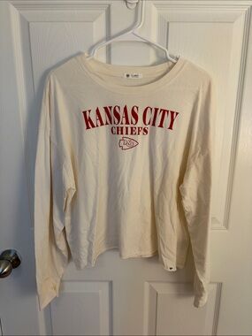 47 Brand Kansas City Chiefs Cream Long Sleeve Tee with Red Logo